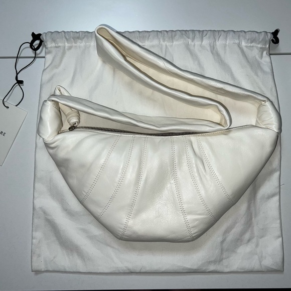 *SOLD* Lemaire Small Croissant in White Leather - Picture 2 of 7